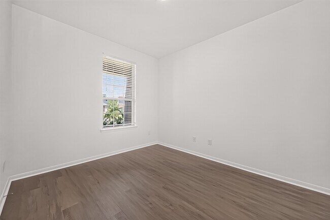 Building Photo - 338 Shady Cedar Hl Ln