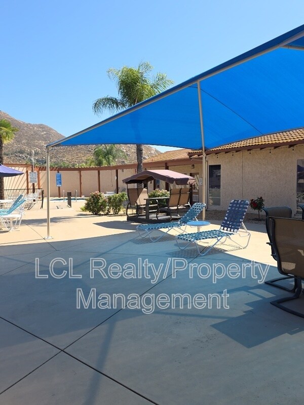 Building Photo - 30715 Arenga Palm Dr