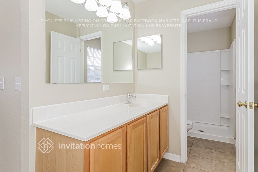 Building Photo - 17038 Torvest Ct