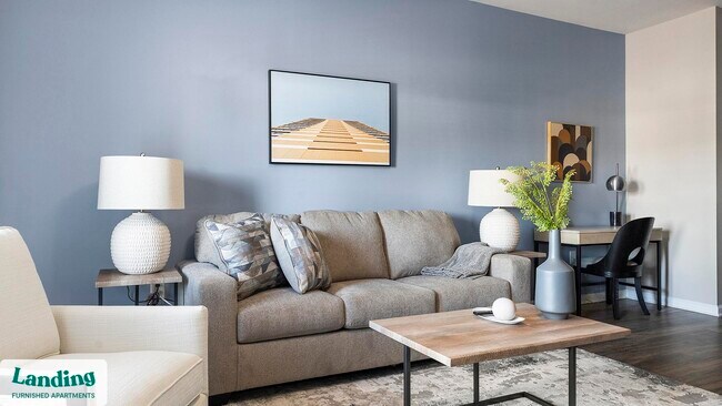 Building Photo - 915 Brentmoor Dr