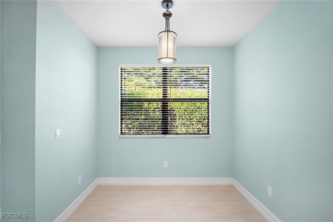 Building Photo - 15820 Portofino Springs Blvd