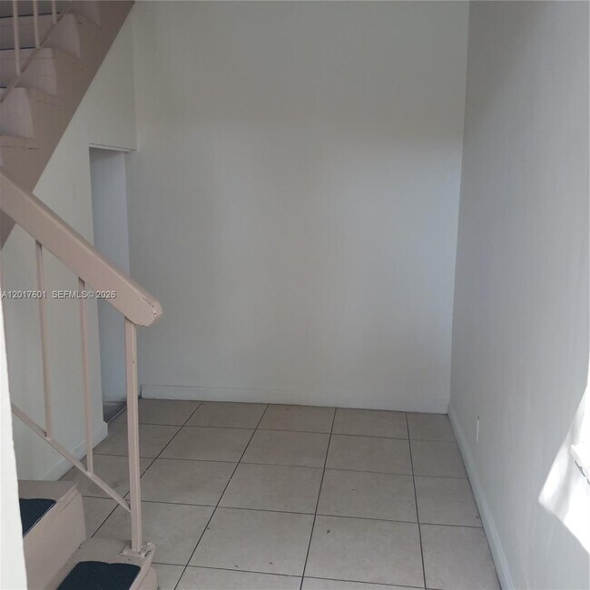 Building Photo - 2107 NW 59th Terrace