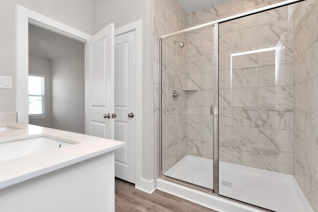 Building Photo - Welcome to the Holly — Spacious Comfort, Modern Style.