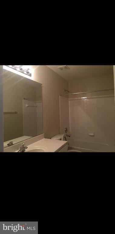 Building Photo - 8212 Calm Pond Ct