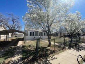 Building Photo - 3821 S Van Buren St