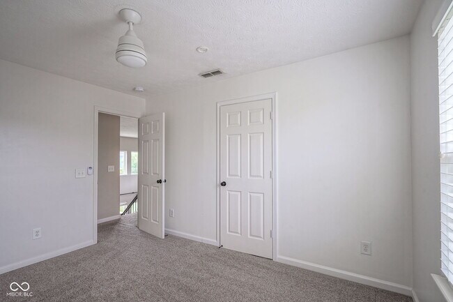 Building Photo - 4018 Ivory Ct