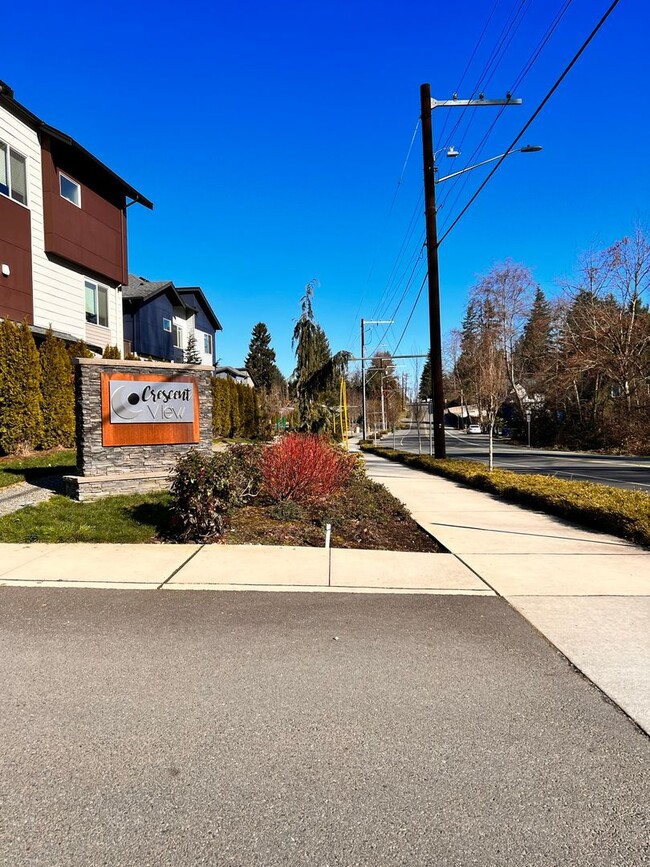 Building Photo - 3Bd/3Ba Lynnwood Townhouse