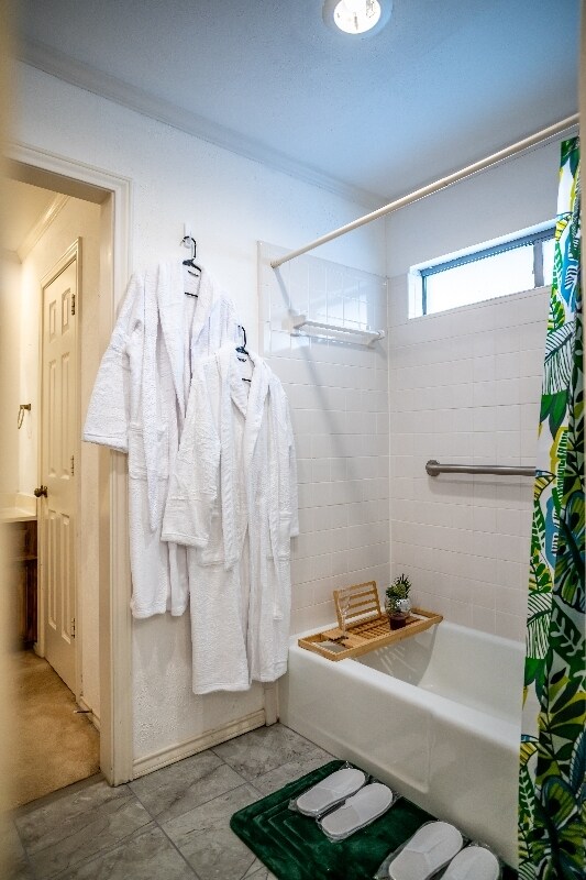 Building Photo - 3706 Bishop Hill Dr