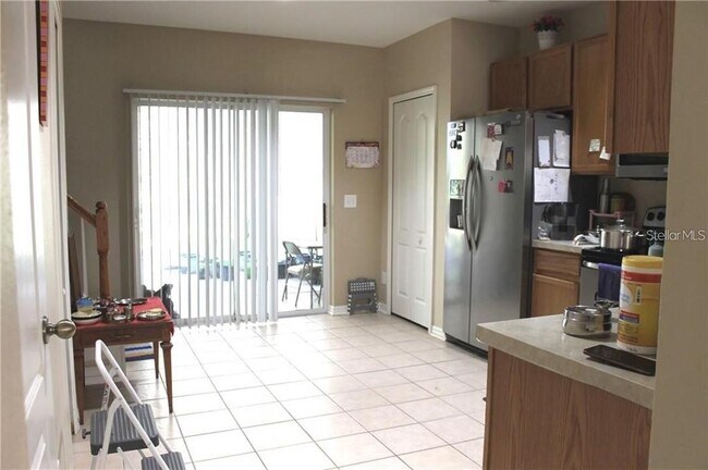 Building Photo - 5815 Fishhawk Ridge Dr