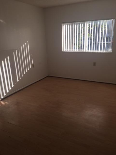 Building Photo - 1201 Lake Victoria Dr