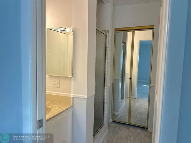 Building Photo - 20962 Sedgewick Dr