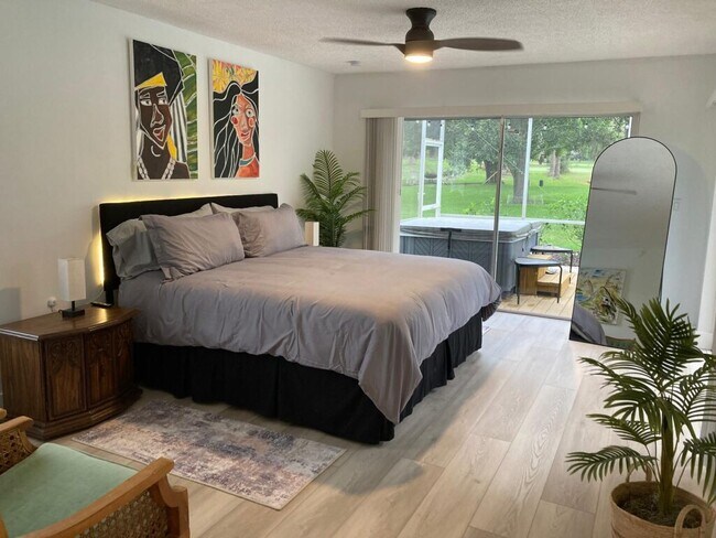 Building Photo - 2780 Landmark Dr