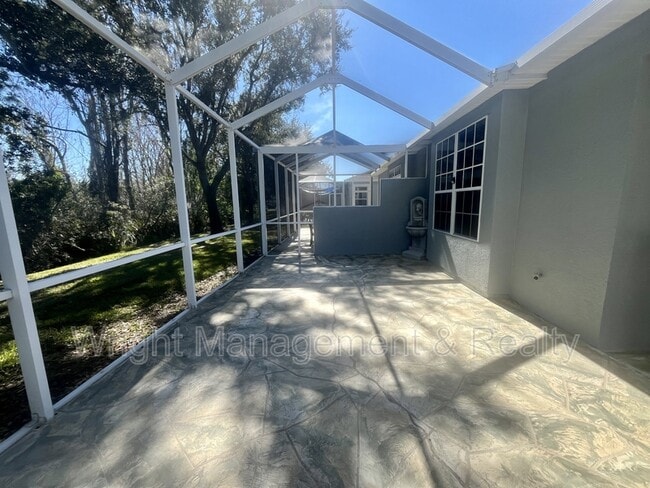 Building Photo - 6040 Sandhill Ridge Dr