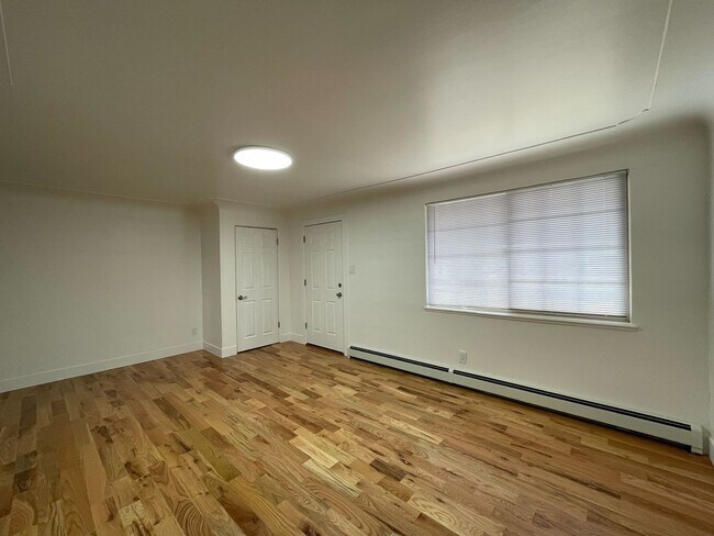 Building Photo - 762 Vrain St