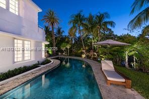 Building Photo - 841 19th St