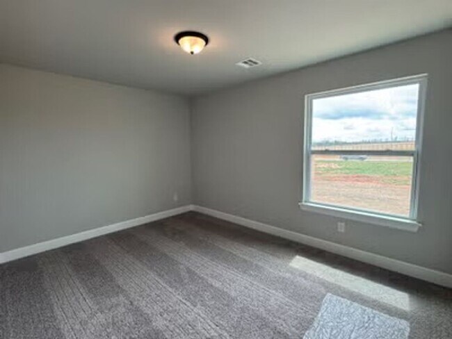 Building Photo - First Month Free!
