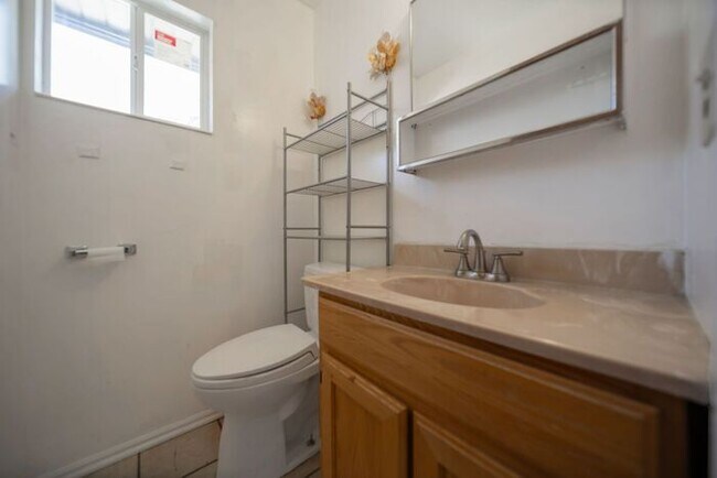 Building Photo - Remodeled Bungalow Style Home w/ Basement
