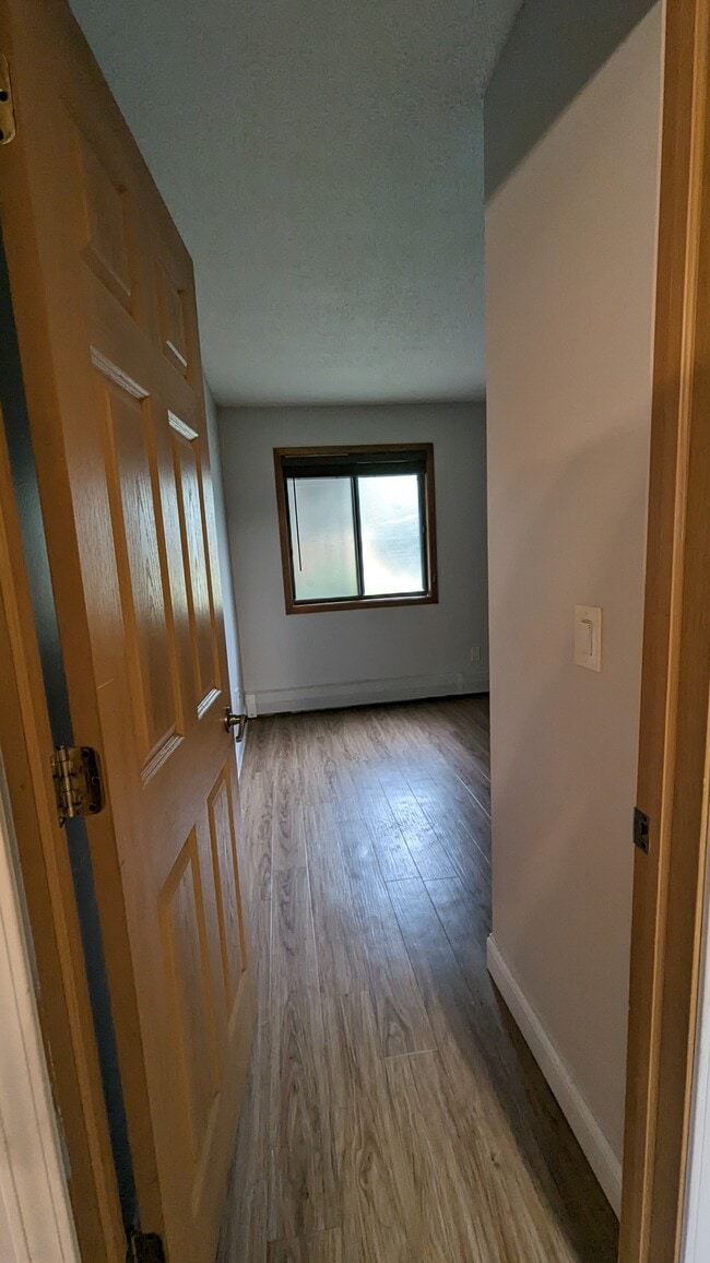 Building Photo - 7124 72nd Ln N