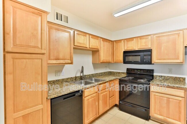 Building Photo - 330 S Beck Ave