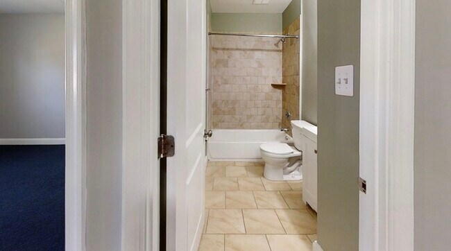 Building Photo - 3 bedroom opportunity area