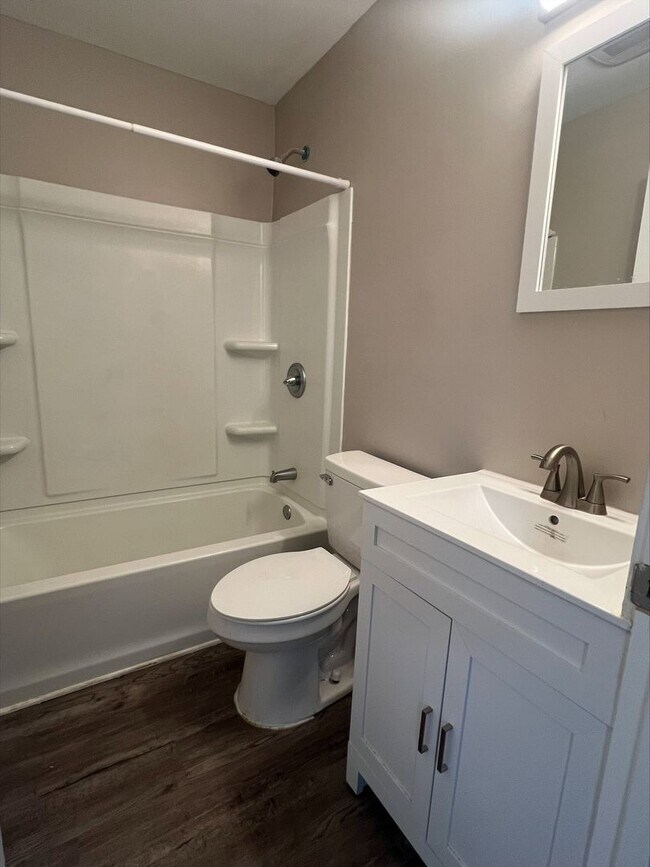 Building Photo - Embrace Your Fresh Start at The Ridge at K...