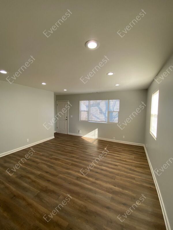 Building Photo - 838 Lock Ave