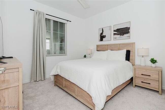 Building Photo - 5555 Double Eagle Cir