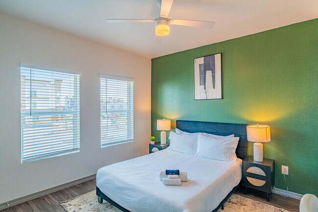 Building Photo - 9600 W Georgia Ave