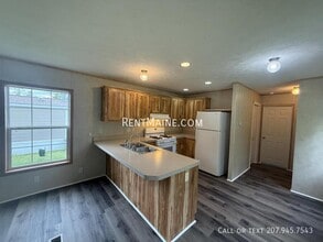 Building Photo - 1343 Ohio St