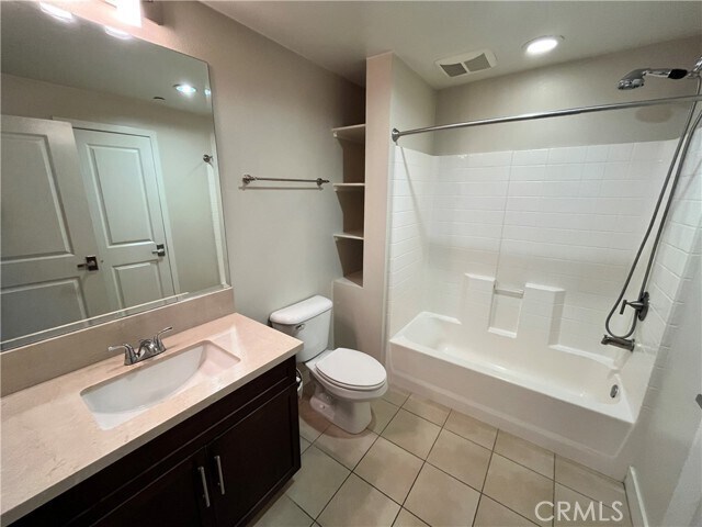 Building Photo - 2349 Jefferson St