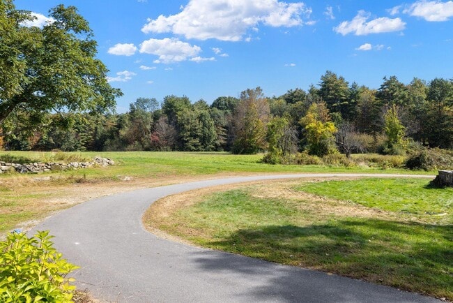 Building Photo - 24 Morrill Rd