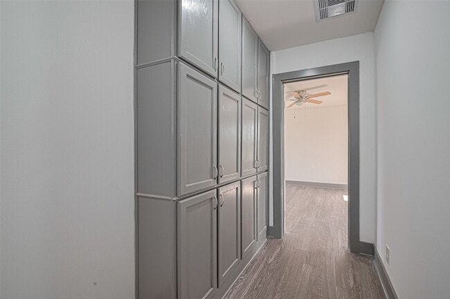 Building Photo - 22334 FM 762 Rd