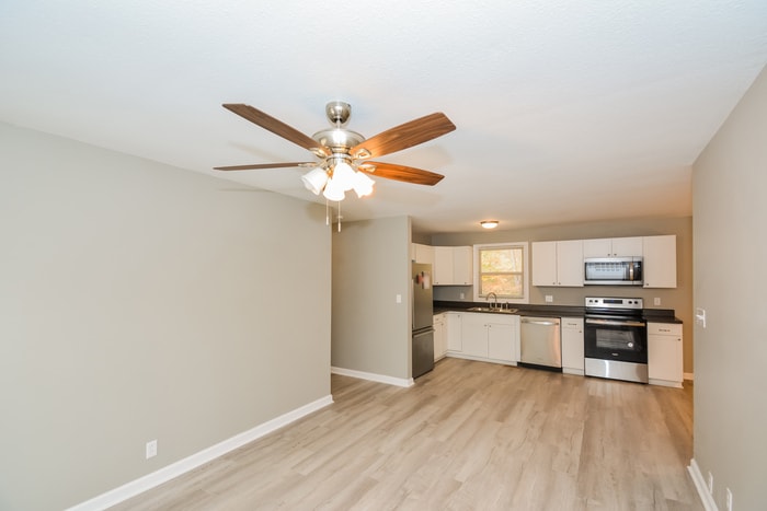 Building Photo - 2829 Thrush Dr