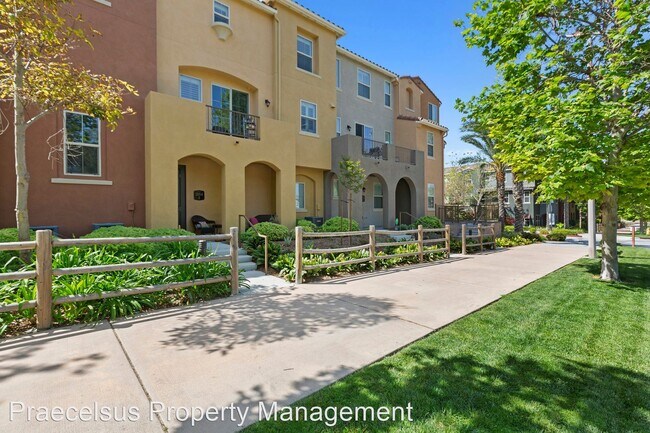 Building Photo - 2 br, 2.5 bath House - 1884 Aquamarine Cou...