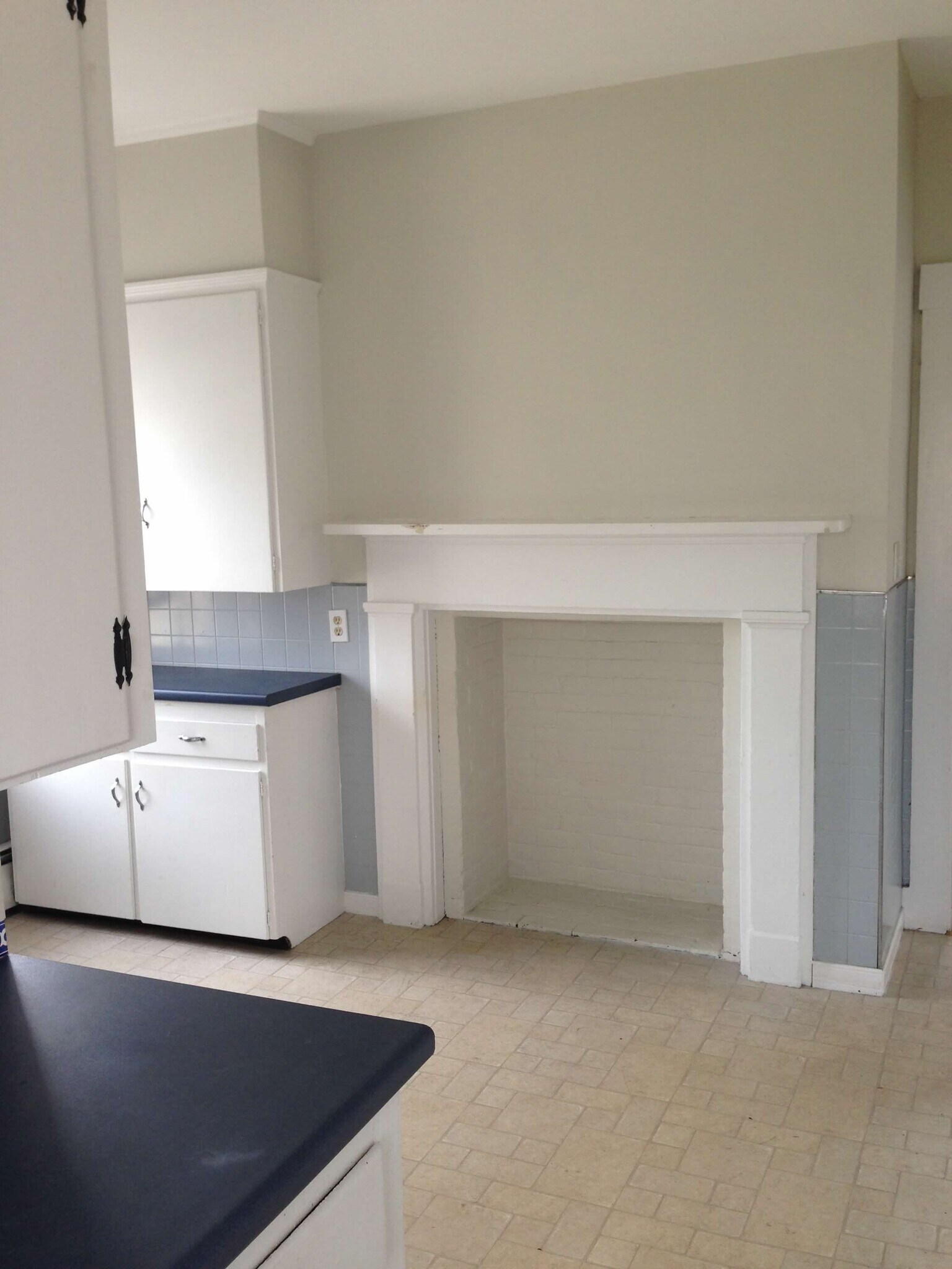 Kitchen - 69 Franklin St