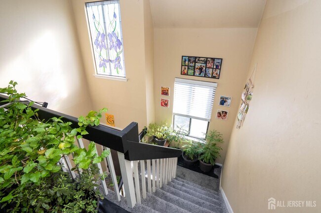 Building Photo - 58 Park Gate Dr