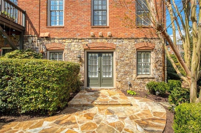 Building Photo - 100 Founders Mill Ct
