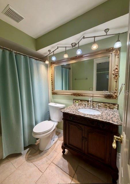 Building Photo - 5171 Lazy Oaks Dr