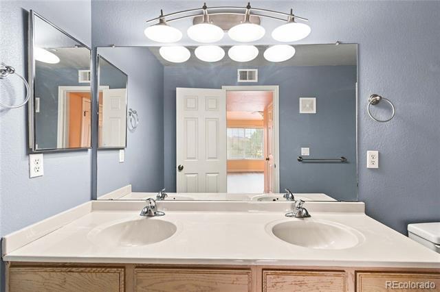 Building Photo - 9973 E Carolina Cir