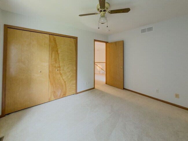 Building Photo - Exceptional Lease Offering in Novi Schools!
