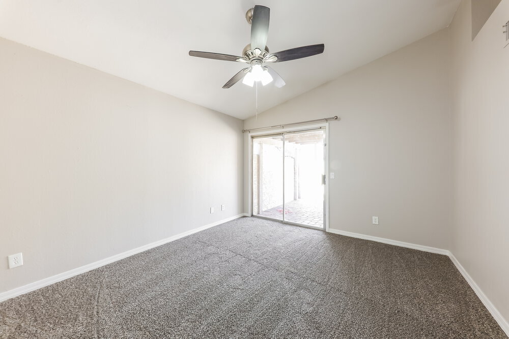 Building Photo - 8810 W Grovers Ave