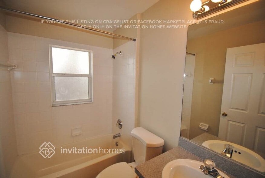 Building Photo - 4873 Bridge Rd