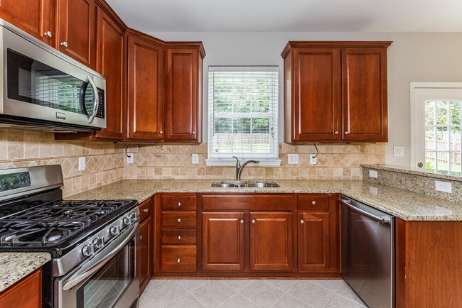 Building Photo - 14910 Asheton Creek Dr