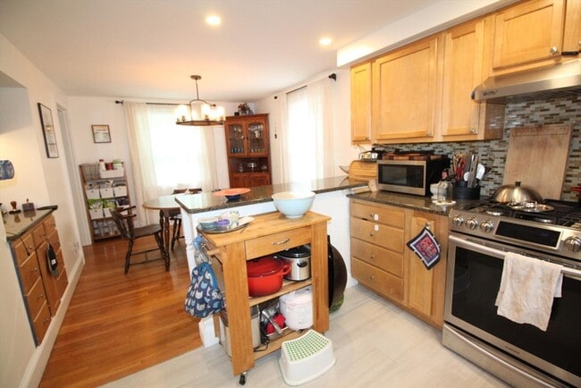 Building Photo - 165 Lynn Fells Pkwy