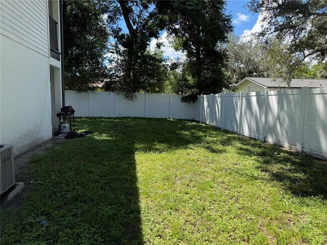 Building Photo - 655 3rd Ave N