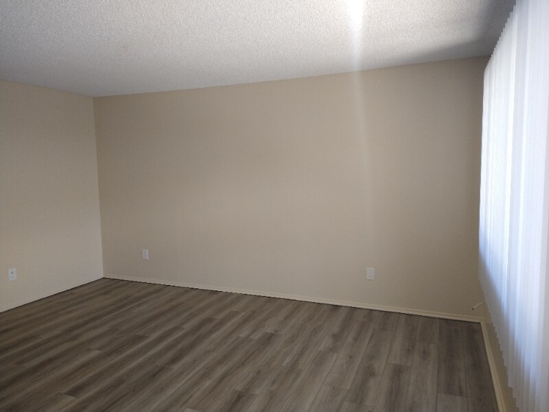 Building Photo - 5228 Adobe Rd