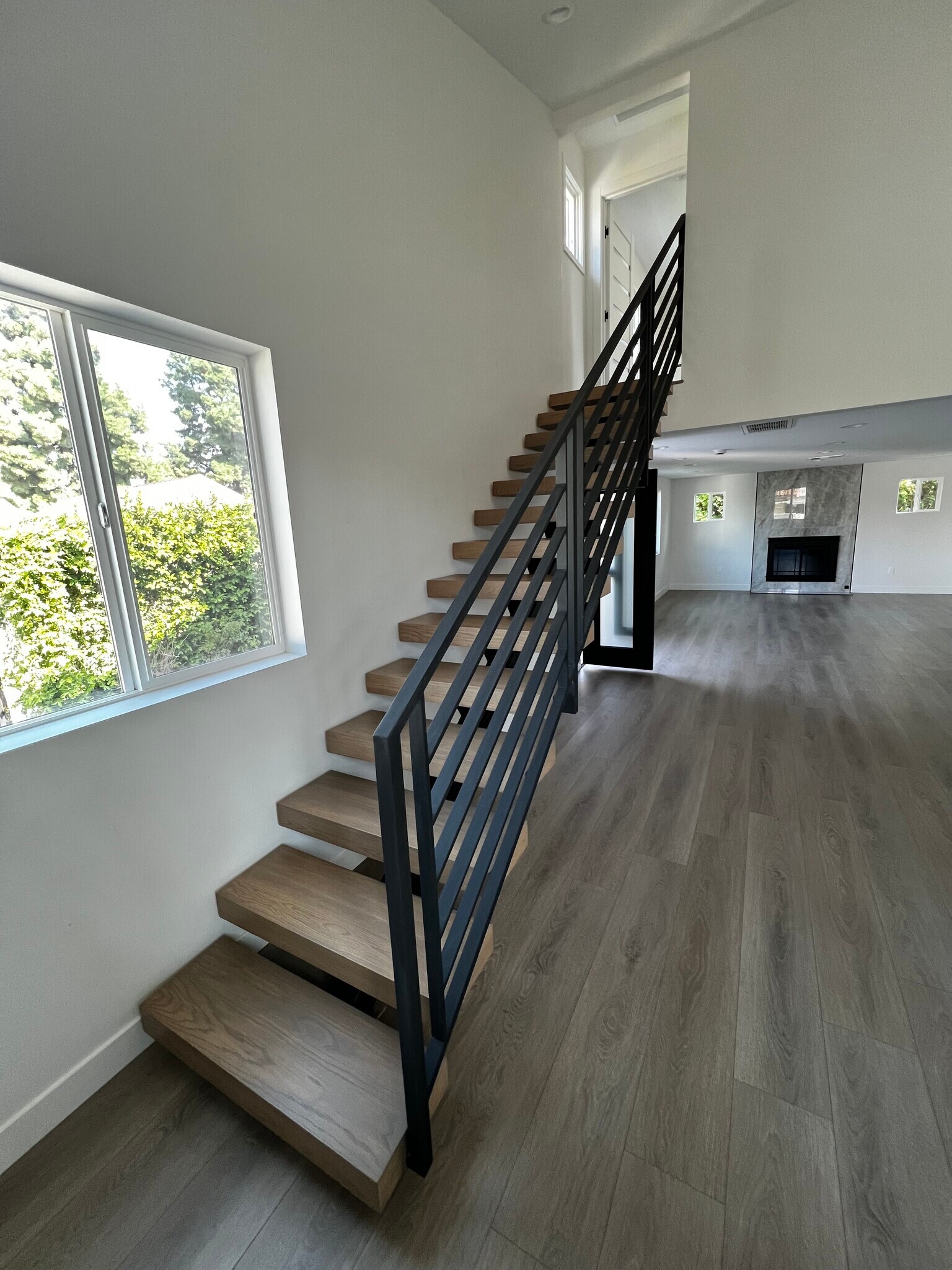 Building Photo - 14939 Tuba St