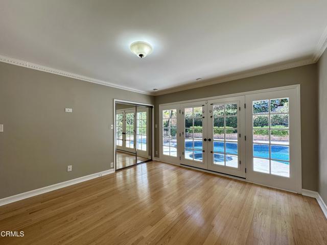 Building Photo - 1535 Glenmont Dr