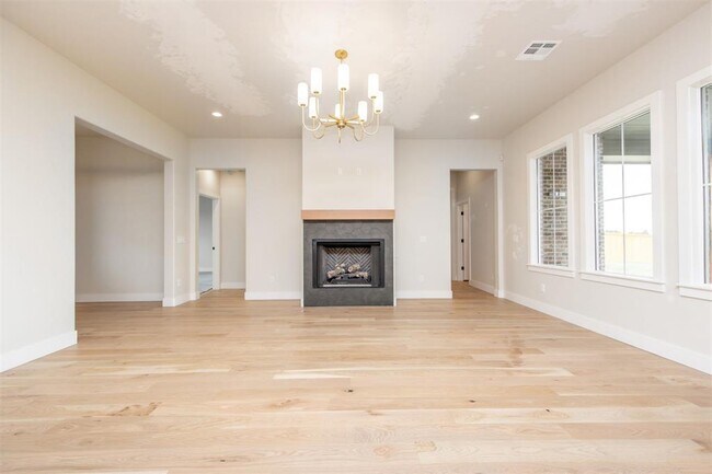 Building Photo - 2920 Edgefield Ln