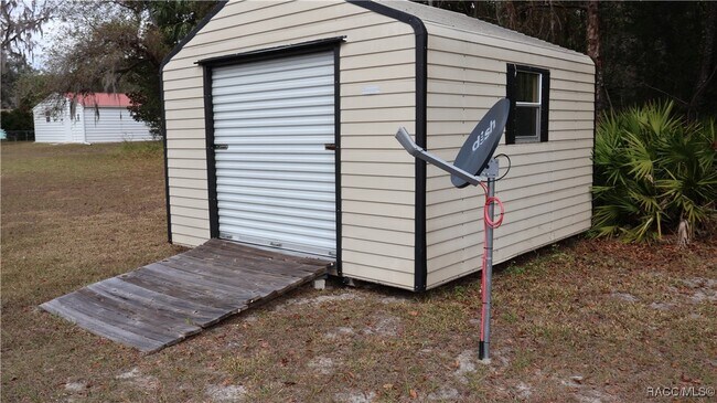 Building Photo - 9601 W Berry Ln